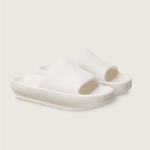Victoria’s Secret pillow slides sz S (5/6) - Soft Pearl